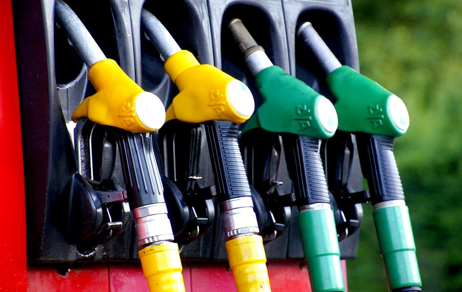 Ceny benzínu a naft